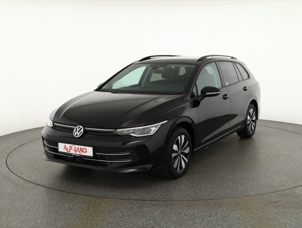 VW Golf VIII Variant 1.5 TSI Goal