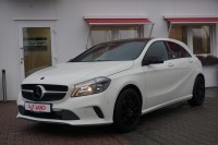 Mercedes-Benz A180 Activity Edition Urban Navi Sitzheizung