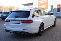 Mercedes-Benz E 300 E300d T AMG Line Night-Paket