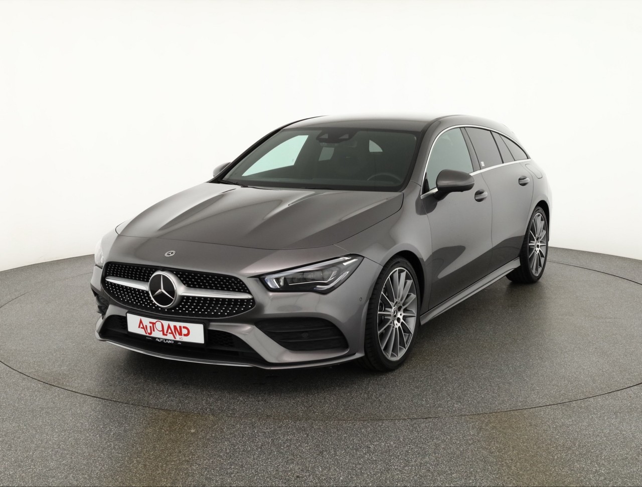 Mercedes-Benz CLA 200 Shooting Brake AMG Line