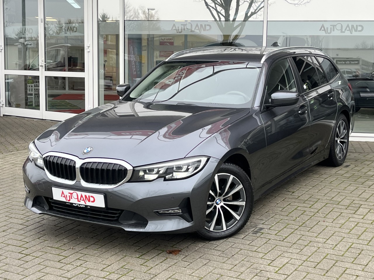 BMW 320 320d Touring Advantage Aut.