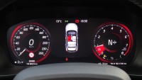 Volvo XC 40 T2 2WD Momentum Pro