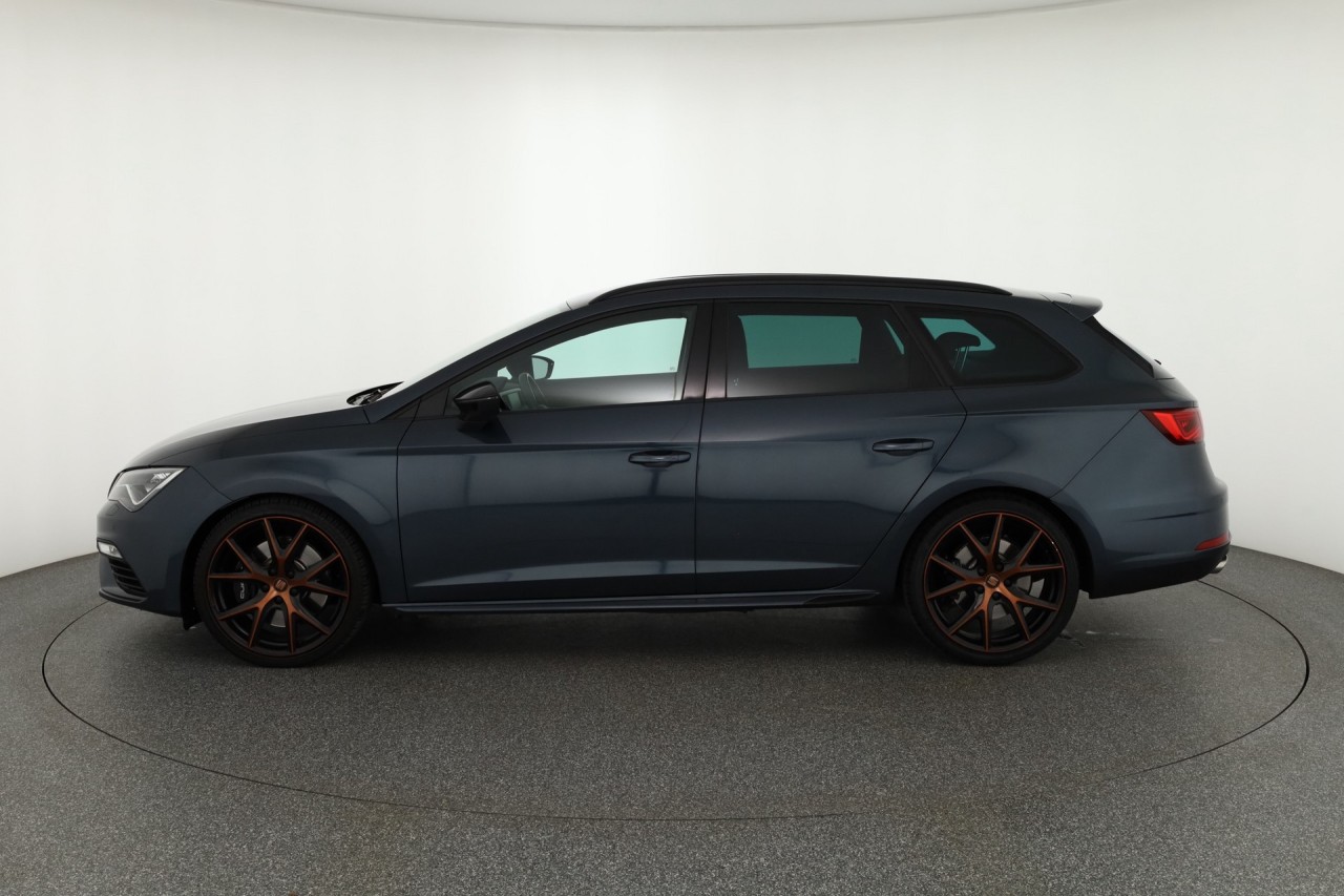 Seat Leon ST 2.0 TSI DSG Cupra 300 4Drive