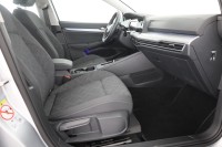 VW Golf VIII Variant 1.5 eTSI DSG