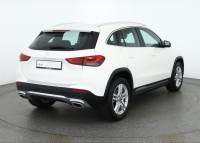 Mercedes-Benz GLA 200 Progressive