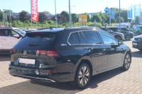 VW Golf VIII Variant 1.5 eTSI Goal DSG