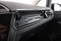 VW Touran 2.0 TDI DSG IQ-Drive