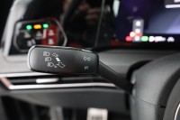 VW Golf VIII 2.0 TSI DSG GTI