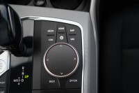 BMW 330 i Advantage