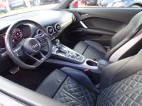 Audi TT 2.0 TFSI quattro Coupe S-Line