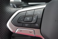 VW Passat Variant 1.5 TSI R-Line DSG