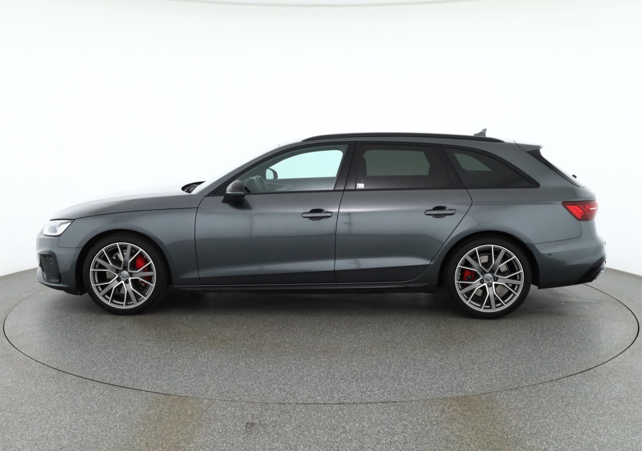 Audi A4 Quattro Avant 45 TFSI quattro edition one