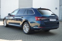 Skoda Superb Combi 1.5 16V TSI Style DSG