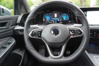 VW Golf VIII Variant R-Line eTSI