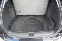 VW Golf VIII Variant 1.0 eTSI