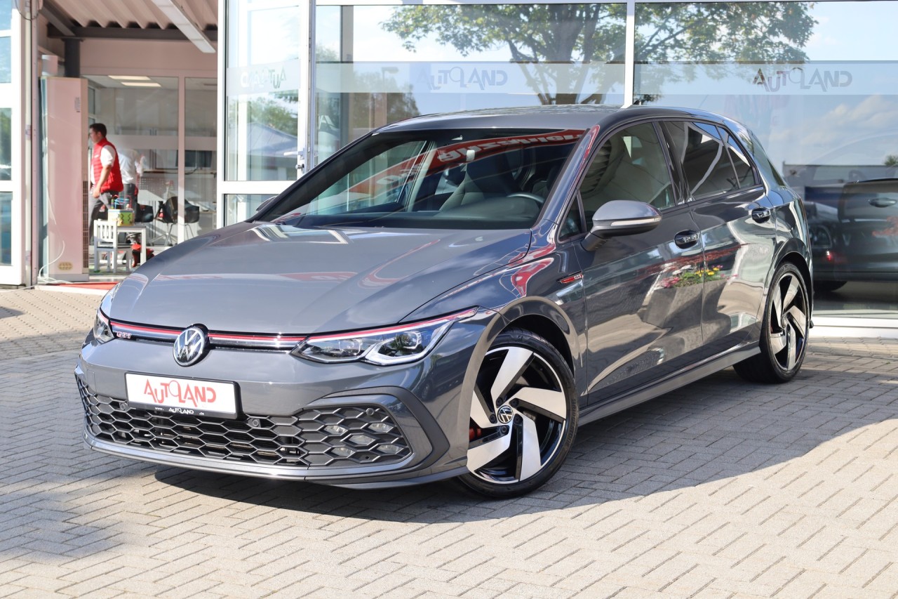 VW Golf VIII 2.0 GTI