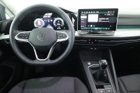 VW Golf VIII Variant 1.5 TSI