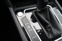 VW Passat Variant 1.5 TSI DSG R-Line