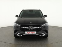 Mercedes-Benz GLA 180 DCT Progressive