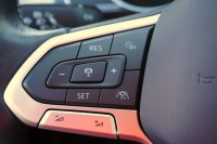 VW Passat Variant 1.5 TSI R-Line