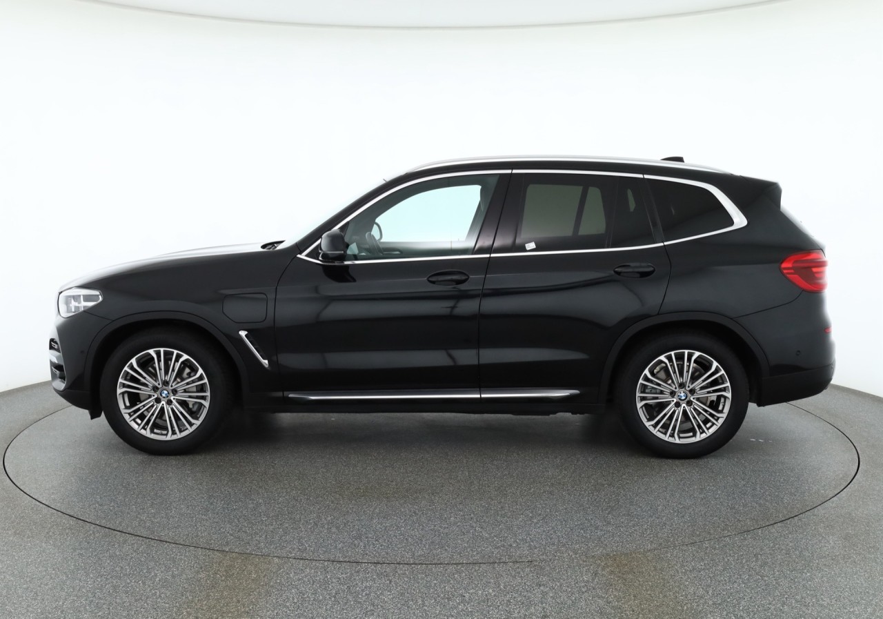 BMW X3 xDrive 30e Luxury Line