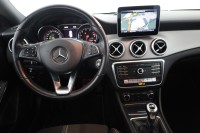 Mercedes-Benz CLA 200 Shooting Brake Urban