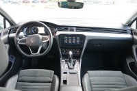VW Passat Variant 2.0 TDI Elegance DSG