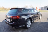 VW Passat Variant 1.8 TSI DSG Highline R-Line