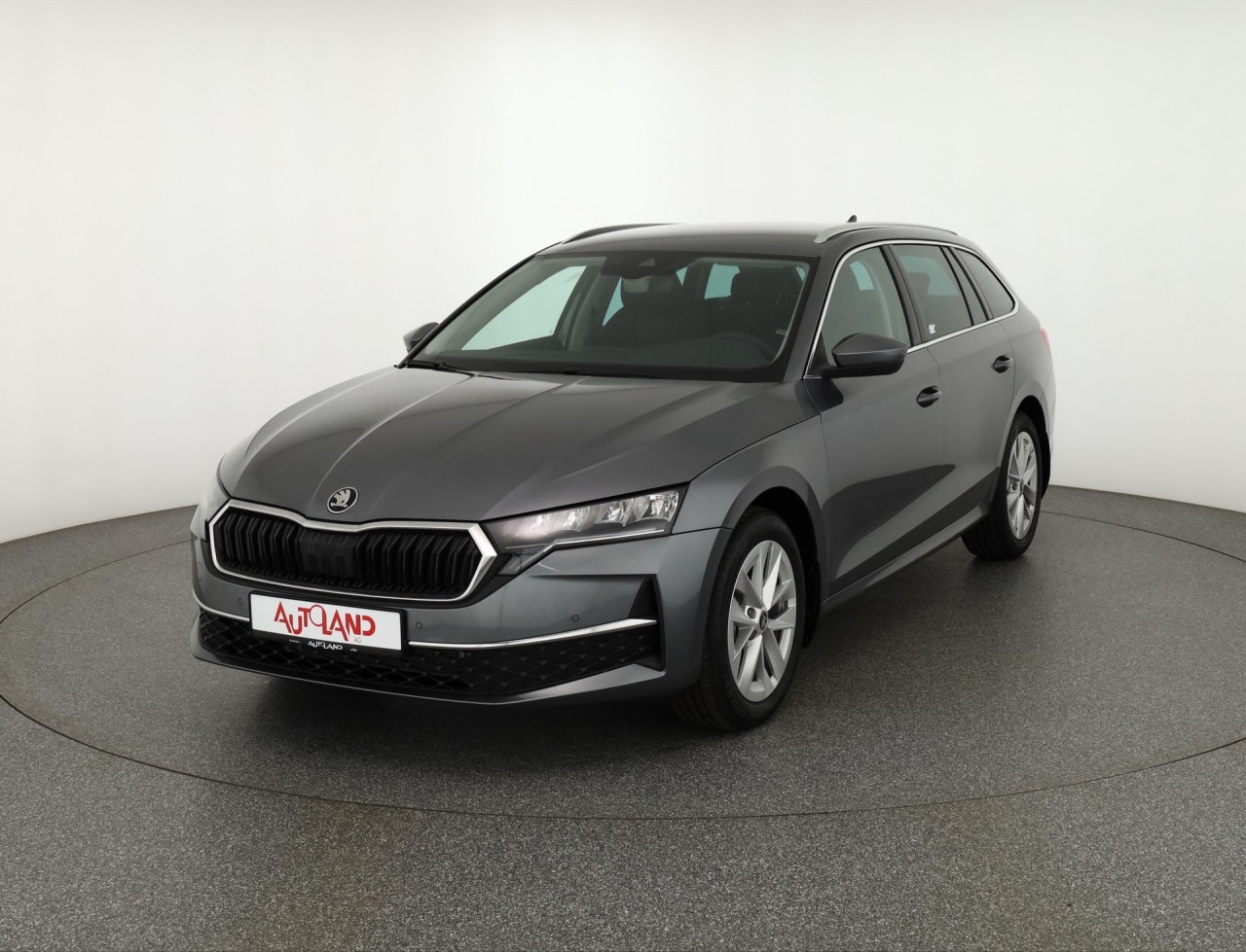 Skoda Octavia Combi 1.5 eTSI DSG