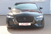 Jaguar XE D180 R-Dynamic SE