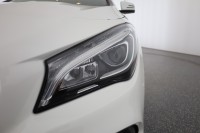 Mercedes-Benz CLA 200 AMG Line