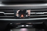 VW Golf VIII Variant 1.5 eTSI R-Line DSG