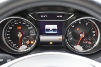 Mercedes-Benz CLA 200 AMG Line