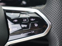VW Golf VIII Variant 2.0 TDI R-Line