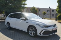 VW Golf VIII Variant 2.0 TDI R-Line