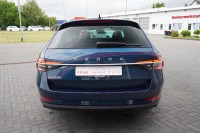 Skoda Superb Combi 2.0 TDI Style DSG