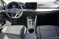 VW Golf VIII Variant 1.5 eTSI DSG Life