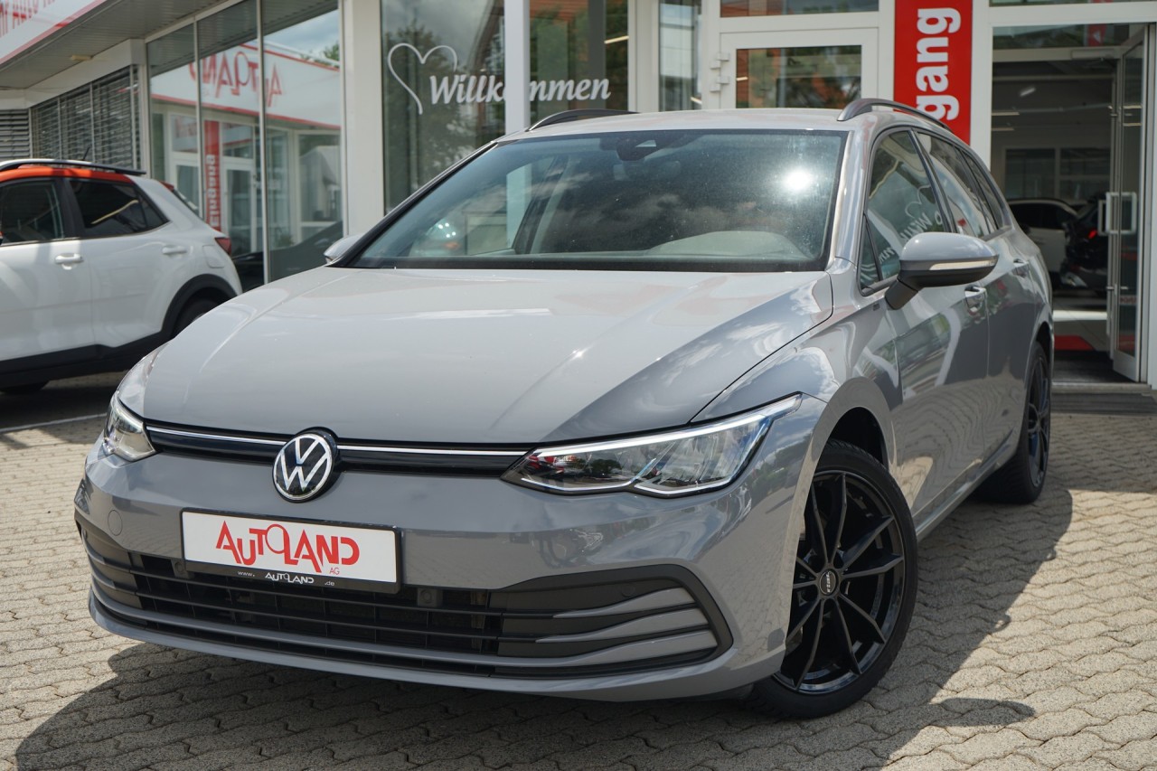VW Golf VIII 1.0 eTSI Active