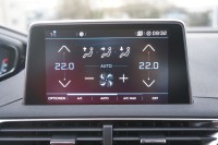 Peugeot 3008 1.5 Blue-HDi Crossway