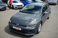 VW Golf VIII Variant 1.5 TSI Life