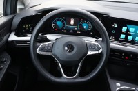 VW Golf VIII Variant 1.0 Life