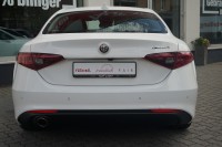 Alfa Romeo Giulia 2.2 JTDM Basis