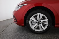 VW Golf VIII Variant 1.5 eTSI DSG