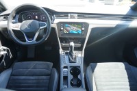 VW Passat Variant GTE