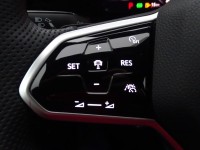 VW Golf VIII 2.0 GTI DSG