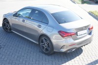 Mercedes-Benz A 200 A200 Lim. DCT AMG Line 18Z MBUX Pano