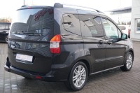 Ford Tourneo Courier 1.5 TDCi Titanium