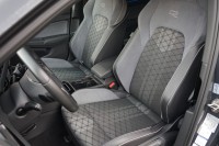 VW Golf Variant 2.0 TDI R-Line