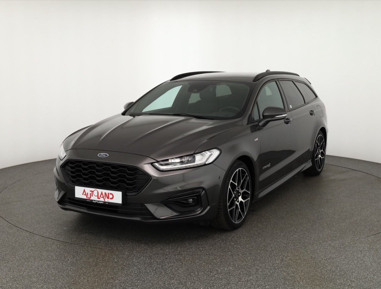 Ford Mondeo 2.0 Hybrid ST-Line