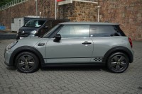 MINI COOPER Cooper SE Essential Trim